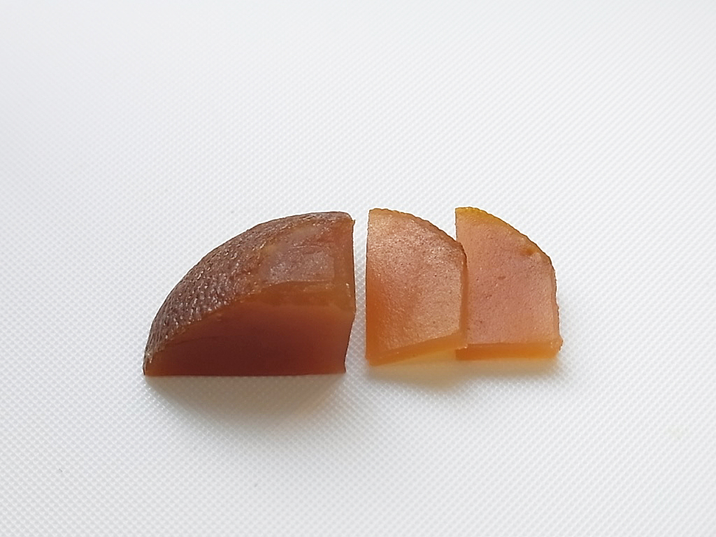 丸柚餅子の切り方5.短冊切り - 柚餅子総本家中浦屋